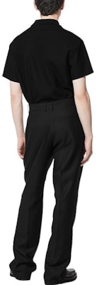 LOUIS VUITTON FW22 Kaos Polo Hitam dengan Logo Bordir Lengan Pendek. 1AATR9 Purchase LOUIS VUITTON FW22 Kaos Polo Hitam dengan Logo Bordir Lengan Pendek. 1AATR9