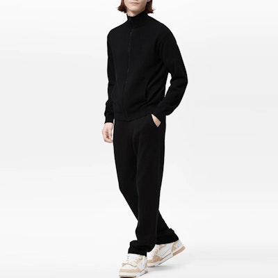 ルイ・ヴィトン FW22 ブラック無地ジップアップニットセーター. 1AA4VI Lookbook ルイ・ヴィトン FW22 ブラック無地ジップアップニットセーター. 1AA4VI