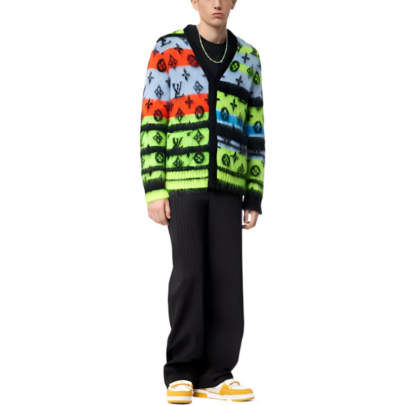 Lookbook LOUIS VUITTON FW22  Colorful Mohair Knit Cardigan Sweater. 1AA53J