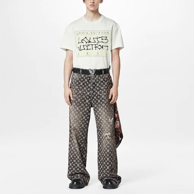 루이 비통 FW22 올오버 로고 루즈핏 데님 진츠 1AAGPQ Shop 루이 비통 FW22 올오버 로고 루즈핏 데님 진츠 1AAGPQ