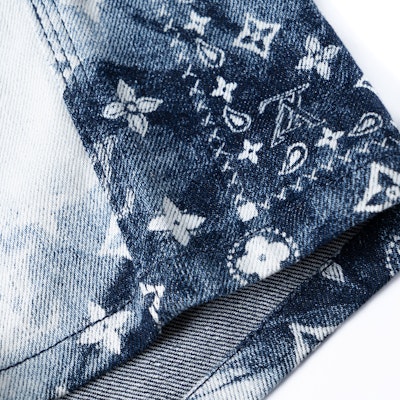 路易威登FW22藍白扎染Monogram佩斯利休閒短褲 1AA55K Sizing 路易威登FW22藍白扎染Monogram佩斯利休閒短褲 1AA55K