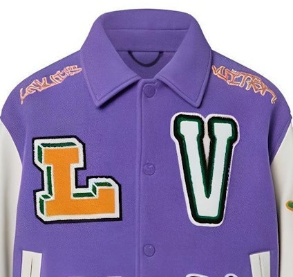 Chaqueta Varsity de Cuero LOUIS VUITTON FW22 Colorblock Cartoon Patch Morado Blanco 1AAHH5 Details for Chaqueta Varsity de Cuero LOUIS VUITTON FW22 Colorblock Cartoon Patch Morado Blanco 1AAHH5