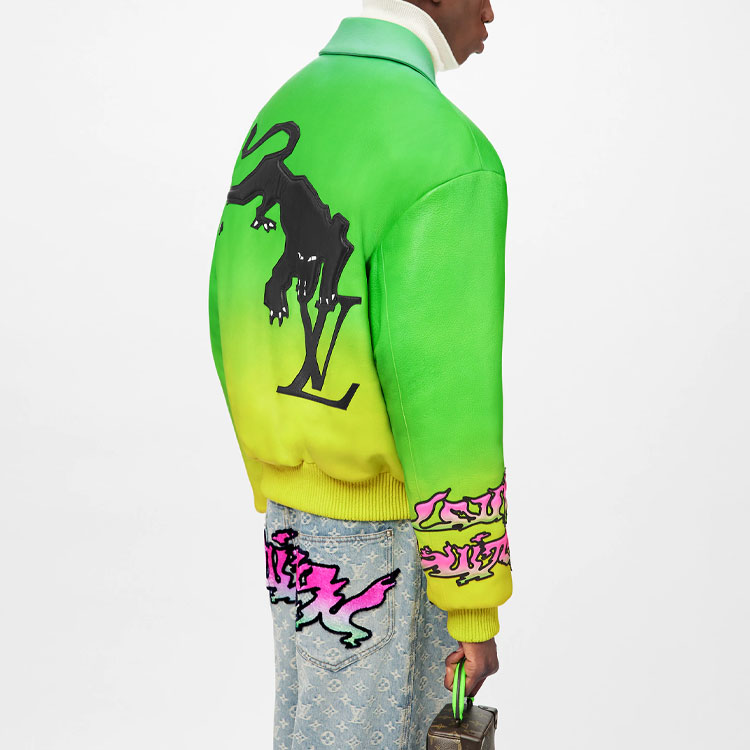 LOUIS VUITTON FW22 Gradient Logo Green Pilot Jacket  Outerwear. 1A9UJ2 圖 6