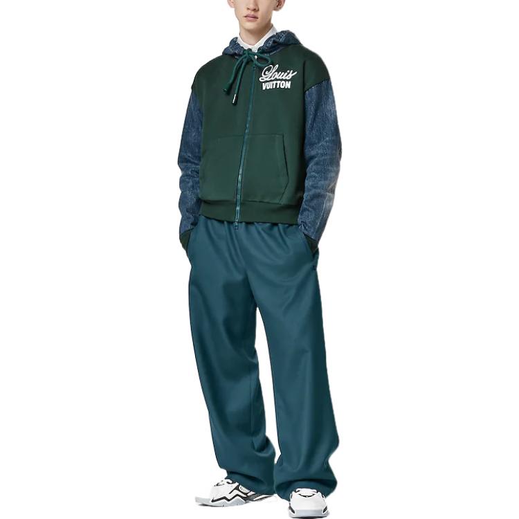 Lookbook 路易威登 FW22 綠色牛仔滿版花紋連帽外套上衣。 1AAGPD