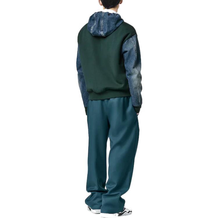 Shop 路易威登 FW22 綠色牛仔滿版花紋連帽外套上衣。 1AAGPD