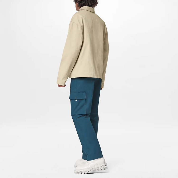 Shop 路易威登 FW22 男裝徽標圖案工裝外套 米色 1AAGR0