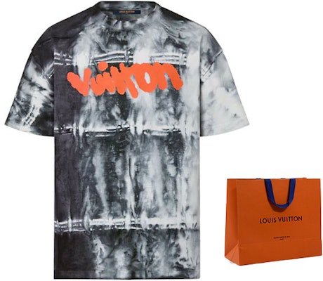 루이비통 FW22 모노그램 프린트 캐주얼 티셔츠 블루 남성용. 1AAGQ8 Details for 루이비통 FW22 모노그램 프린트 캐주얼 티셔츠 블루 남성용. 1AAGQ8