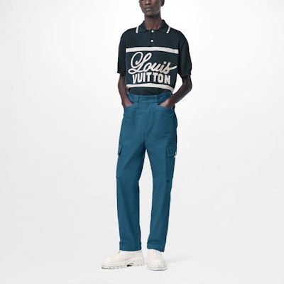 루이비통 FW22 모노그램 프린트 스트레이트 컷 폴로 셔츠 블루 남성용 1AAGMX Lookbook 루이비통 FW22 모노그램 프린트 스트레이트 컷 폴로 셔츠 블루 남성용 1AAGMX