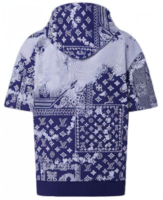 루이비통 FW22 패턴 프린트 오버사이즈 반팔 후디 블루 티셔츠 1AA5EF Lookbook 루이비통 FW22 패턴 프린트 오버사이즈 반팔 후디 블루 티셔츠 1AA5EF