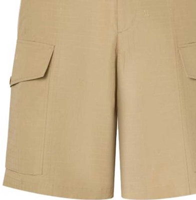 루이비통 FW23 베이지 카고 반바지 지퍼 포켓 1ABJIG Details for 루이비통 FW23 베이지 카고 반바지 지퍼 포켓 1ABJIG