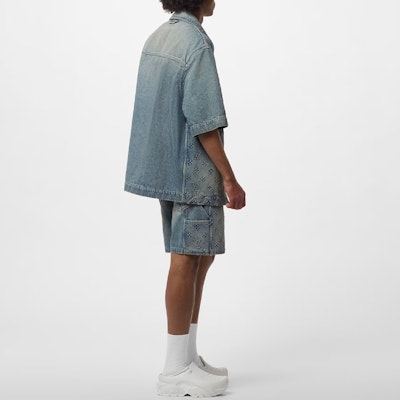 루이 비통 FW23 블루 로고 엠보싱 반팔 셔츠 1ABLDH Shop 루이 비통 FW23 블루 로고 엠보싱 반팔 셔츠 1ABLDH