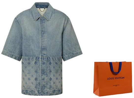 루이 비통 FW23 블루 로고 엠보싱 반팔 셔츠 1ABLDH Cheap 루이 비통 FW23 블루 로고 엠보싱 반팔 셔츠 1ABLDH