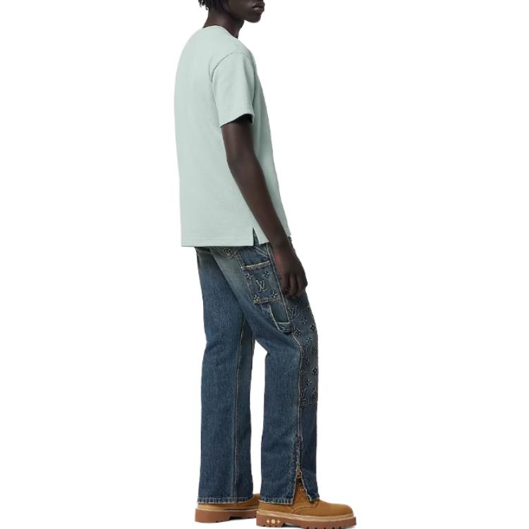 Shop LOUIS VUITTON FW23  Green Solid Pocket Crewneck Casual T-Shirt. 1ABIXC