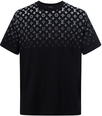 Louis Vuitton FW23 Kaos Crewneck Logo Gradient Hitam Pria. 1AFBB4 Buy Louis Vuitton FW23 Kaos Crewneck Logo Gradient Hitam Pria. 1AFBB4