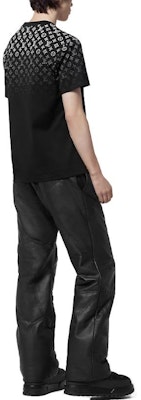 Louis Vuitton FW23 Gradient Logo Print Crewneck T-Shirt Black Mens. 1AFBB4 Cheap Louis Vuitton FW23 Gradient Logo Print Crewneck T-Shirt Black Mens. 1AFBB4