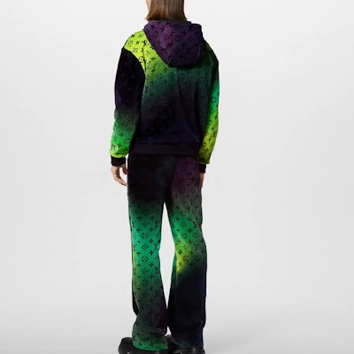 LOUIS VUITTON FW23 Gradient Zip-Up Hoodie Hijau Lengan Panjang 1AFB60 Shop LOUIS VUITTON FW23 Gradient Zip-Up Hoodie Hijau Lengan Panjang 1AFB60