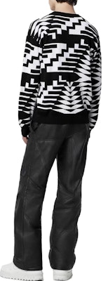 LOUIS VUITTON FW23 Logo Crewneck Oversized Knit Sweater Black 1AFAMV Shop LOUIS VUITTON FW23 Logo Crewneck Oversized Knit Sweater Black 1AFAMV