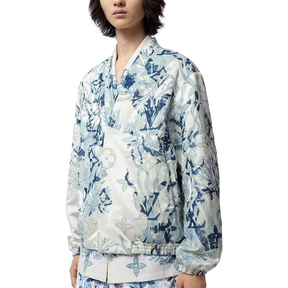 Sizing Louis Vuitton Jaket Santai Bordir Logo Biru Pria FW23. 1ABJE1