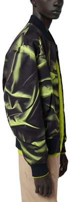 LOUIS VUITTON FW23 Jaket Lengan Panjang Logo - Fennel Green 1ABJGY Purchase LOUIS VUITTON FW23 Jaket Lengan Panjang Logo - Fennel Green 1ABJGY