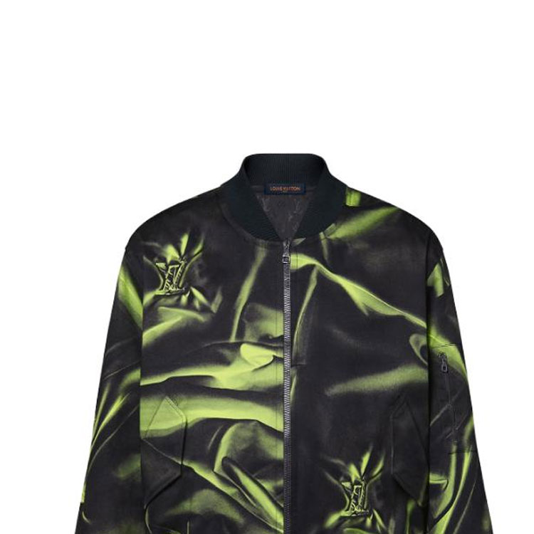 Details for LOUIS VUITTON FW23 Jaket Lengan Panjang Logo - Fennel Green 1ABJGY