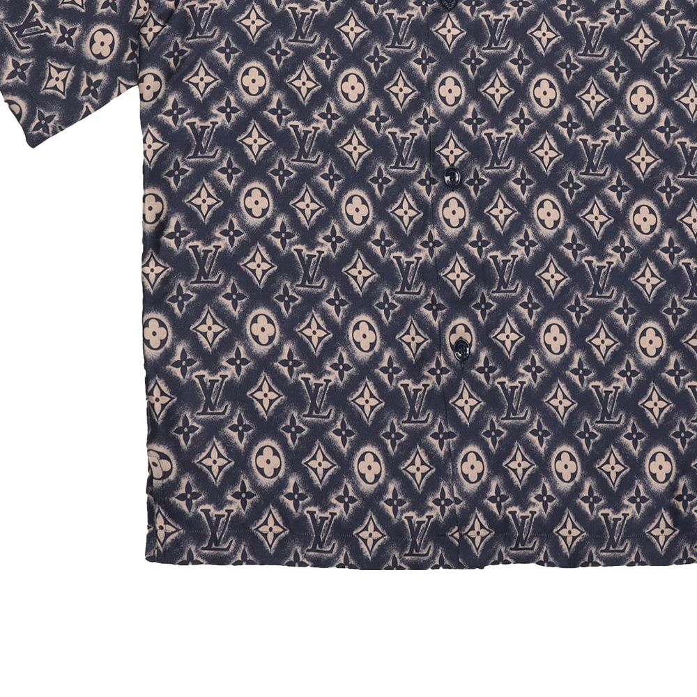 Details for Camisa Oscura de Manga Corta con Logo Monograma LOUIS VUITTON FW23 para Hombre. 1ABJLV