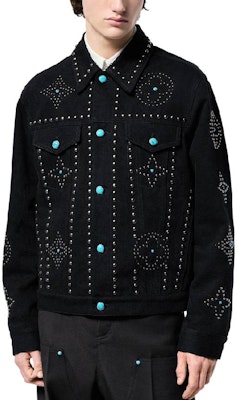 루이비통 FW24 블랙 데님 자켓 로고 자수 디자인. 1AFWX1 Purchase 루이비통 FW24 블랙 데님 자켓 로고 자수 디자인. 1AFWX1