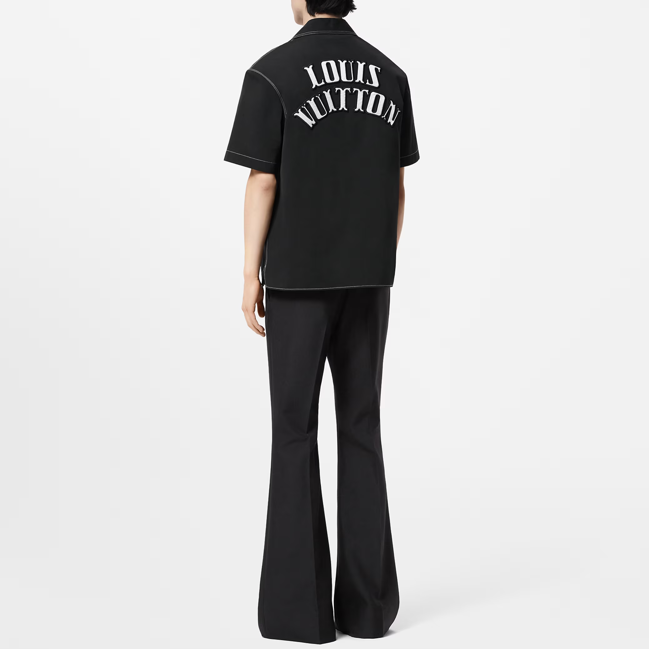 Shop LOUIS VUITTON FW24  Black Polo Shirt with Embroidered Letter Logo. 1AFWTU