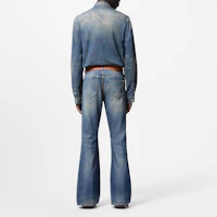 Shop ルイ・ヴィトン FW24 ロゴリベット付きスリムフィットデニムシャツ 青 長袖 1AFXL5