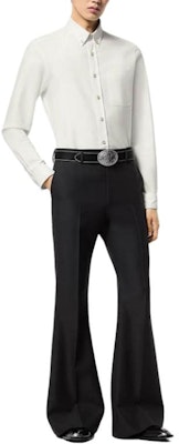 路易威登 FW24 白色長袖襯衫 帶口袋及尖領設計 1AFWTK Lookbook 路易威登 FW24 白色長袖襯衫 帶口袋及尖領設計 1AFWTK