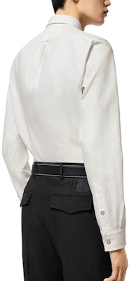 路易威登 FW24 白色長袖襯衫 帶口袋及尖領設計 1AFWTK Purchase 路易威登 FW24 白色長袖襯衫 帶口袋及尖領設計 1AFWTK