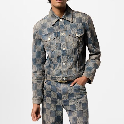 ルイヴィトン FW24 ブルーデニムジャケット メンズ ロゴジャカードポケット付き 1AFWW8 Purchase ルイヴィトン FW24 ブルーデニムジャケット メンズ ロゴジャカードポケット付き 1AFWW8