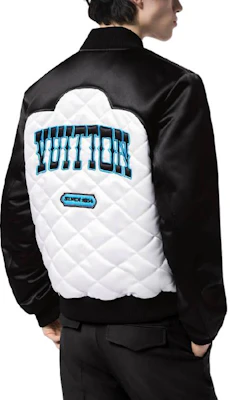 LOUIS VUITTON FW24 Jaket Pria Monogram Multicolor Bordir. 1AFWK8 Shop LOUIS VUITTON FW24 Jaket Pria Monogram Multicolor Bordir. 1AFWK8