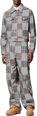 Chaqueta Hombre LOUIS VUITTON FW24 x Timberland Gris Manga Larga Estampada. 1AFWWD Lookbook Chaqueta Hombre LOUIS VUITTON FW24 x Timberland Gris Manga Larga Estampada. 1AFWWD