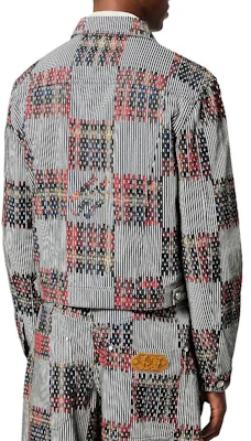Chaqueta Hombre LOUIS VUITTON FW24 x Timberland Gris Manga Larga Estampada. 1AFWWD Details for Chaqueta Hombre LOUIS VUITTON FW24 x Timberland Gris Manga Larga Estampada. 1AFWWD