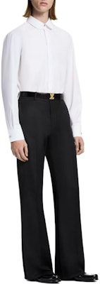 LOUIS VUITTON FW25 Camisa de Seda Color Liso. 1AIHV3 Lookbook LOUIS VUITTON FW25 Camisa de Seda Color Liso. 1AIHV3