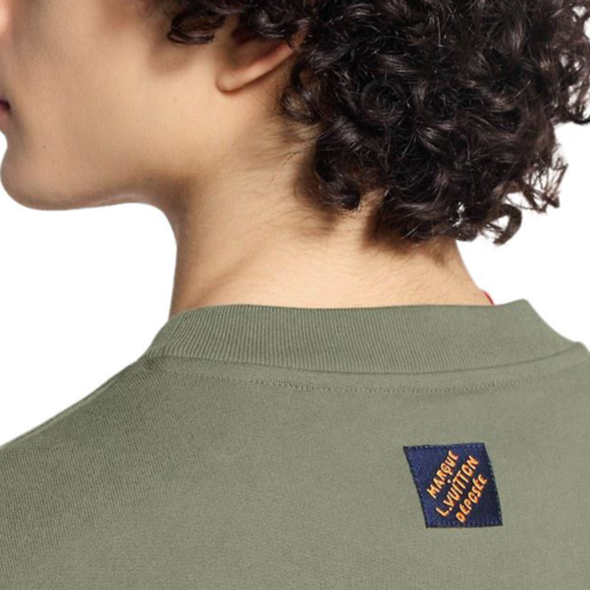 Details for 路易威登 FW25 綠色字母印花圓領長袖衛衣 1AHW10