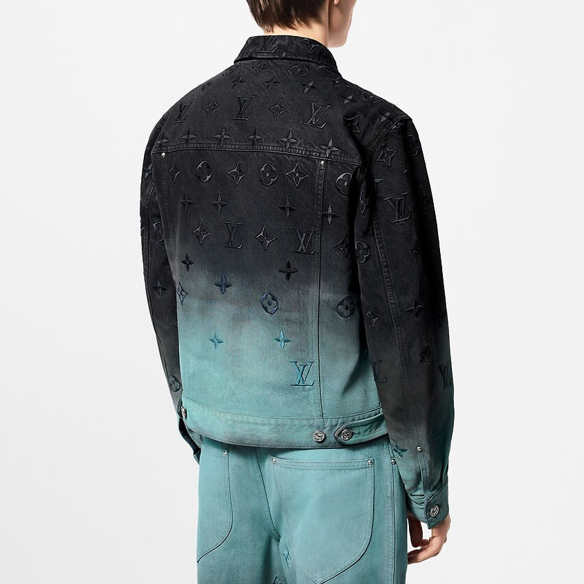 Details for LOUIS VUITTON 漸變Logo刺繡丹寧外套 男女款 煙霧藍色。 1AFV97