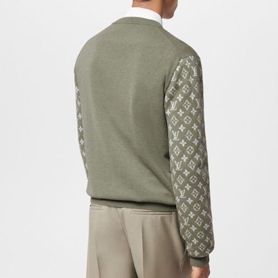 LOUIS VUITTON Baju Sweater Lengan Panjang Logo Hijau Lelaki 1AFHTX Details for LOUIS VUITTON Baju Sweater Lengan Panjang Logo Hijau Lelaki 1AFHTX