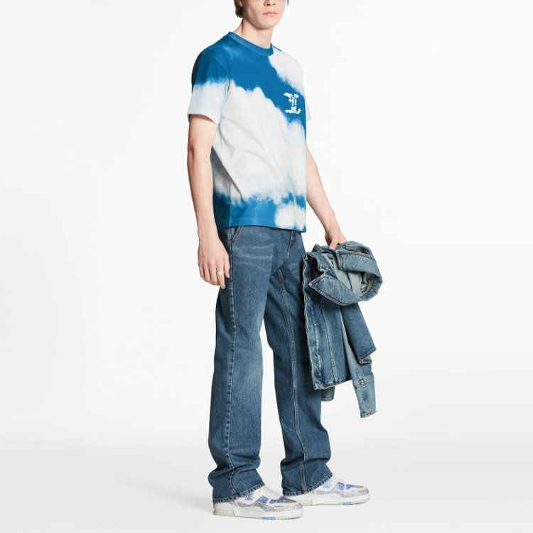 Lookbook 路易威登 天堂藍天白雲短袖淺藍色T恤 1A89U8