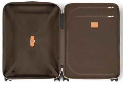 ルイ・ヴィトン ホライゾン55 ダミエポップ イエロー
Lookbook ルイ・ヴィトン ホライゾン55 ダミエポップ イエロー