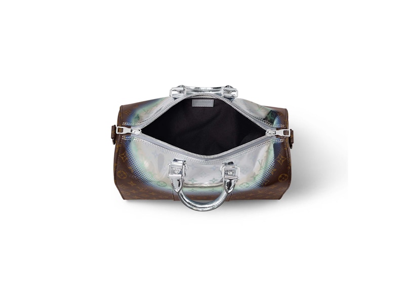 Lookbook Louis Vuitton Keepall Bandouliere 35 Kanvas Metalik Nebula Berlapis