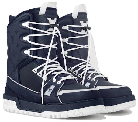 루이비통 블루 레이스업 숏부츠 1ACFNP Lookbook 루이비통 블루 레이스업 숏부츠 1ACFNP