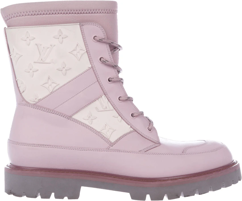 louis-vuitton-leather-ankle-lace-up-boot-embossed-monogram