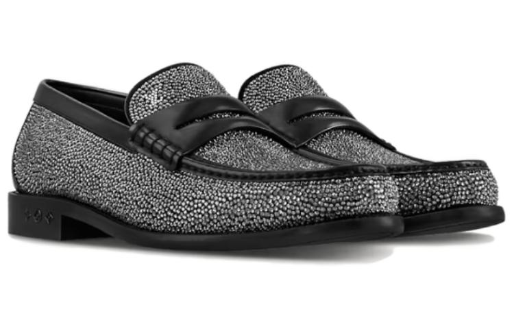 Lookbook Louis Vuitton Leren Loafer met Ronde Neus ''Zwart'' 1AC5OK
