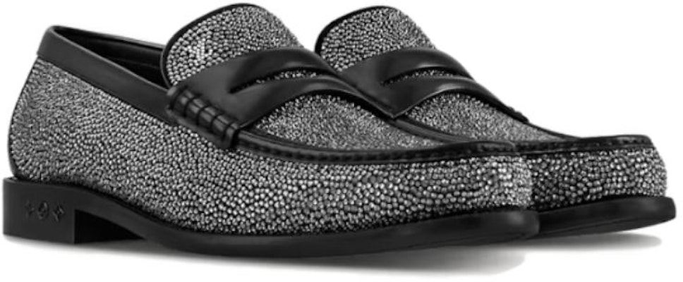 ルイ・ヴィトン 黒革ラウンドトゥローファー 1AC5OK Lookbook ルイ・ヴィトン 黒革ラウンドトゥローファー 1AC5OK