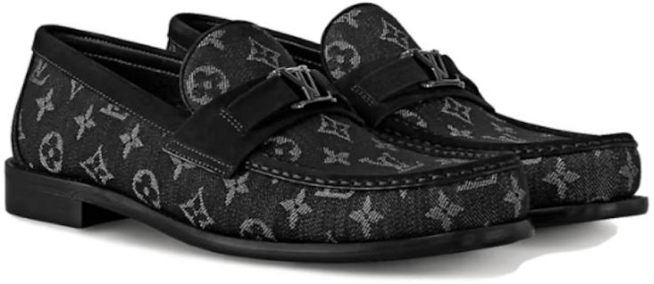 Sepatu Loafers Louis Vuitton Kulit 'Hitam' 1AC5KC Lookbook Sepatu Loafers Louis Vuitton Kulit 'Hitam' 1AC5KC