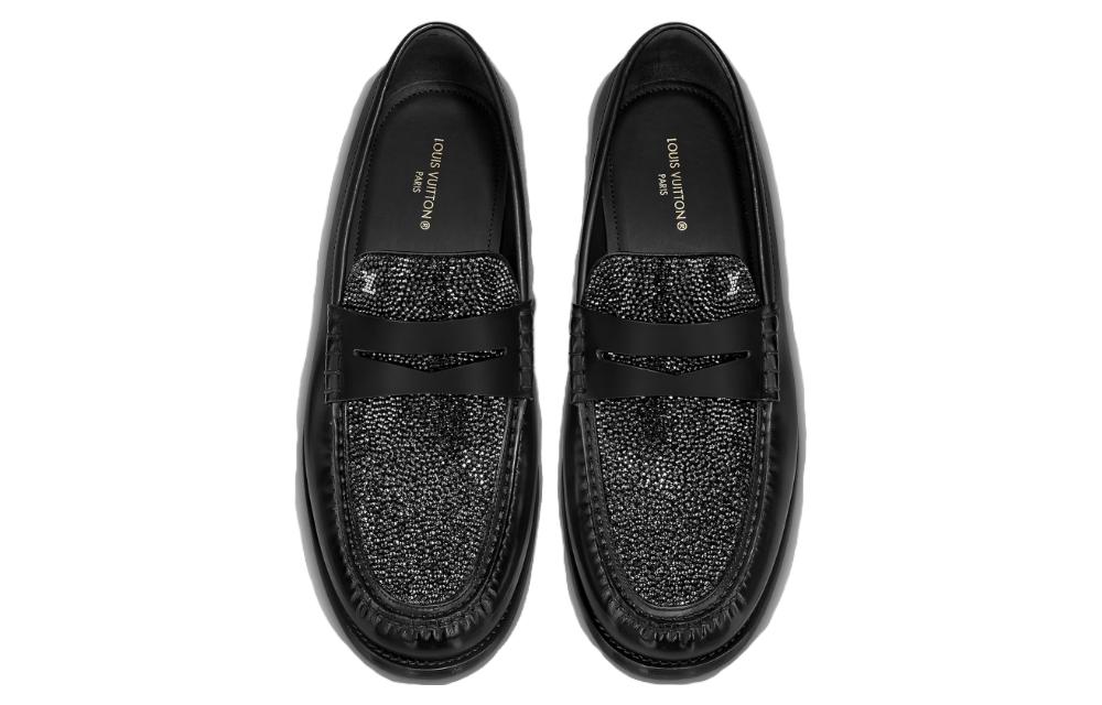 Lookbook Louis Vuitton Loafer 'Hitam' 1AASPG