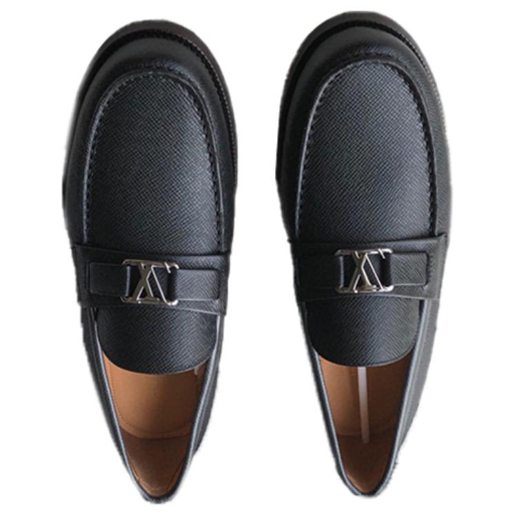 Shop 路易威登小牛皮休閒樂福鞋 黑色