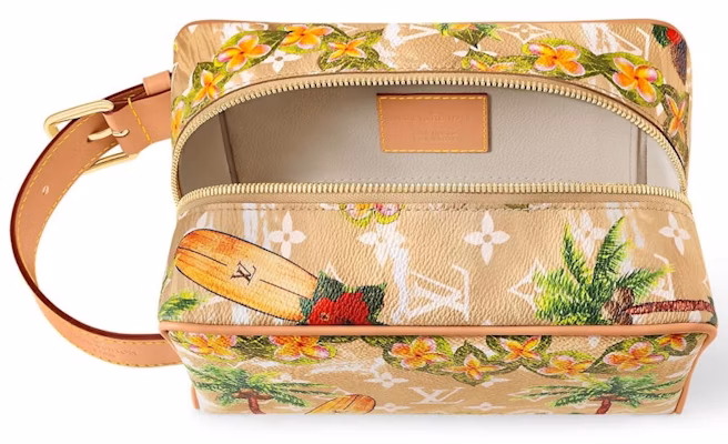 Louis Vuitton Locker Dopp Kit Monogram Surfin' Sand Lookbook Louis Vuitton Locker Dopp Kit Monogram Surfin' Sand