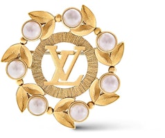 LOUIS VUITTON Logo Design Brass Resin Brooch Gold for Men. M02233 LOUIS VUITTON Logo Design Brass Resin Brooch Gold for Men. M02233